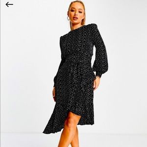 Lipsy wrap skirt midi dress in mono print